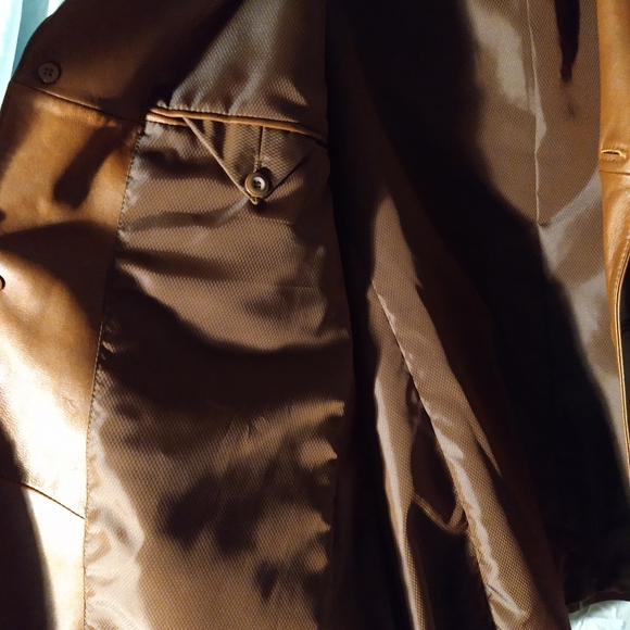 Stafford Executive Genuine Leather Jacket - Picture 7 of 12